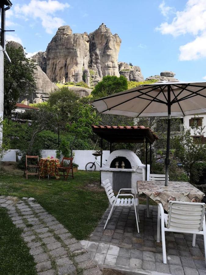 Вилла Sotiris Idyllic Garden House Калампака Экстерьер фото